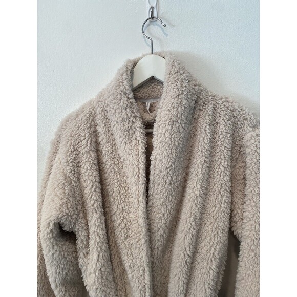 Pottery Barn Women's Teddy Bear Faux Fur Robe Blush-Tan Bath Bed Sz Small - Picture 4 of 8